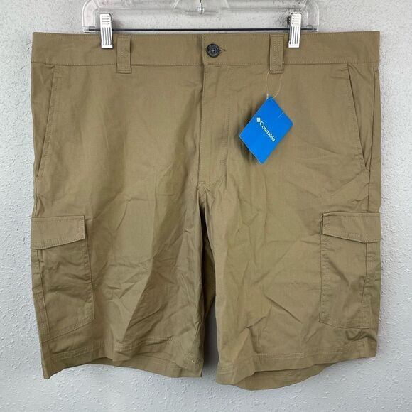 NWT Columbia Cargo Shorts Size 38 - Picture 1 of 5